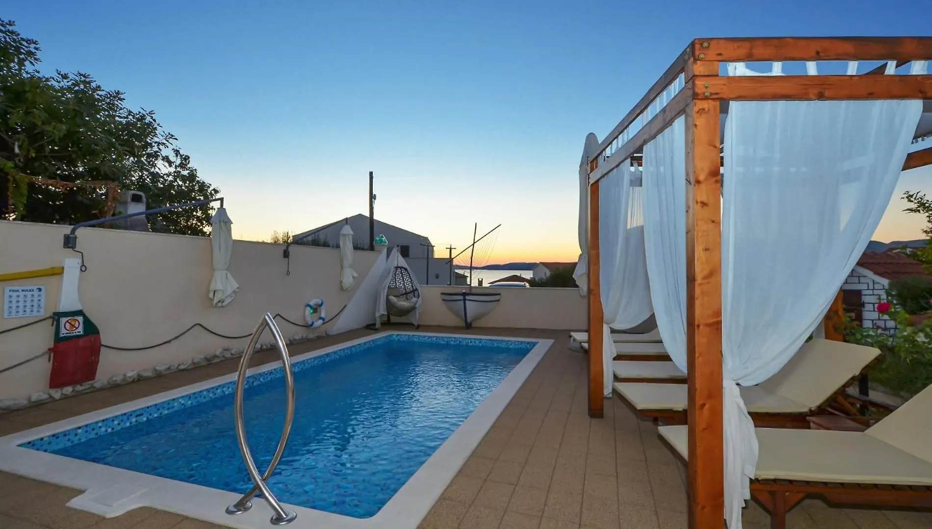 Blue Apartment, Okrug Gornji - Trogir 0*,  Croatia